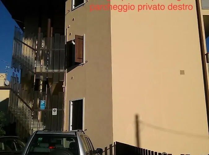 New Private Parking Apartament Bardolino